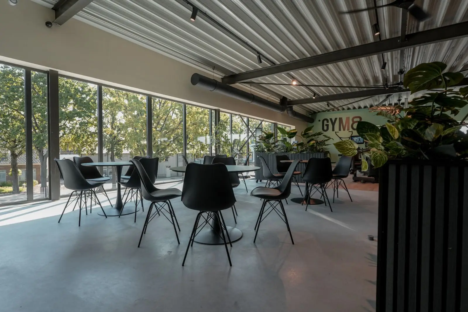 WhatsApp Image 2025-09-17 at 22.02.12 (3)