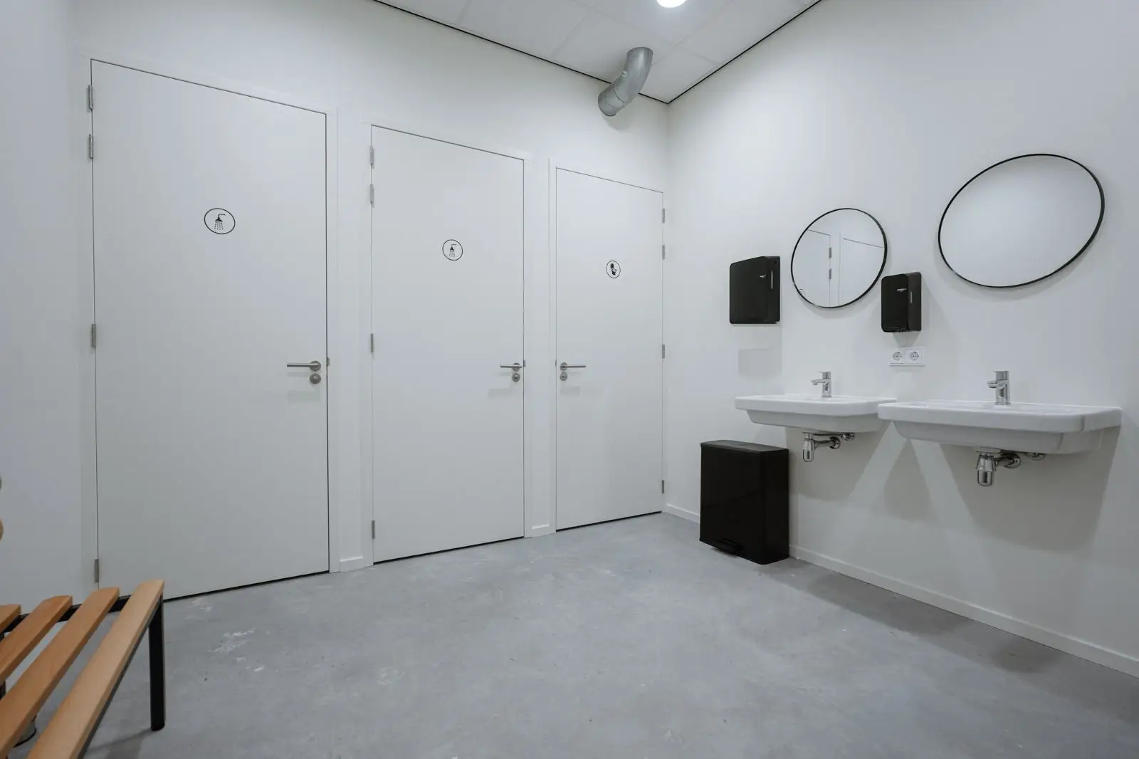 WhatsApp Image 2025-09-17 at 22.02.13 (7)