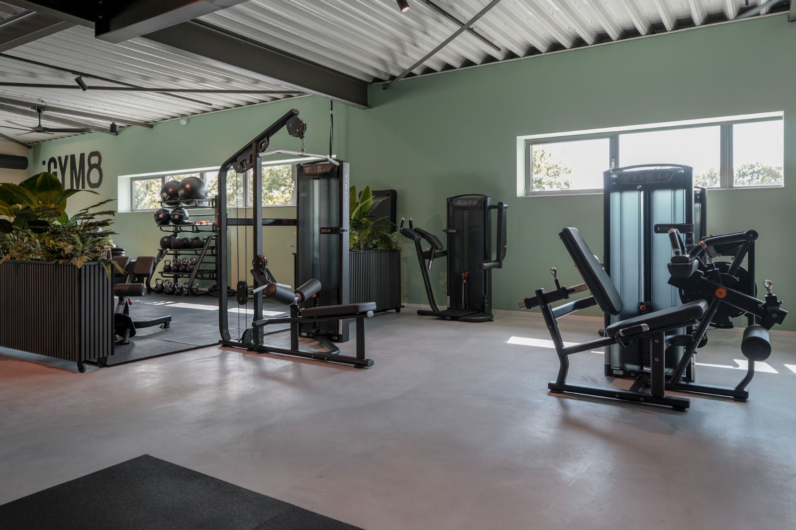 WhatsApp Image 2025-09-17 at 22.02.13