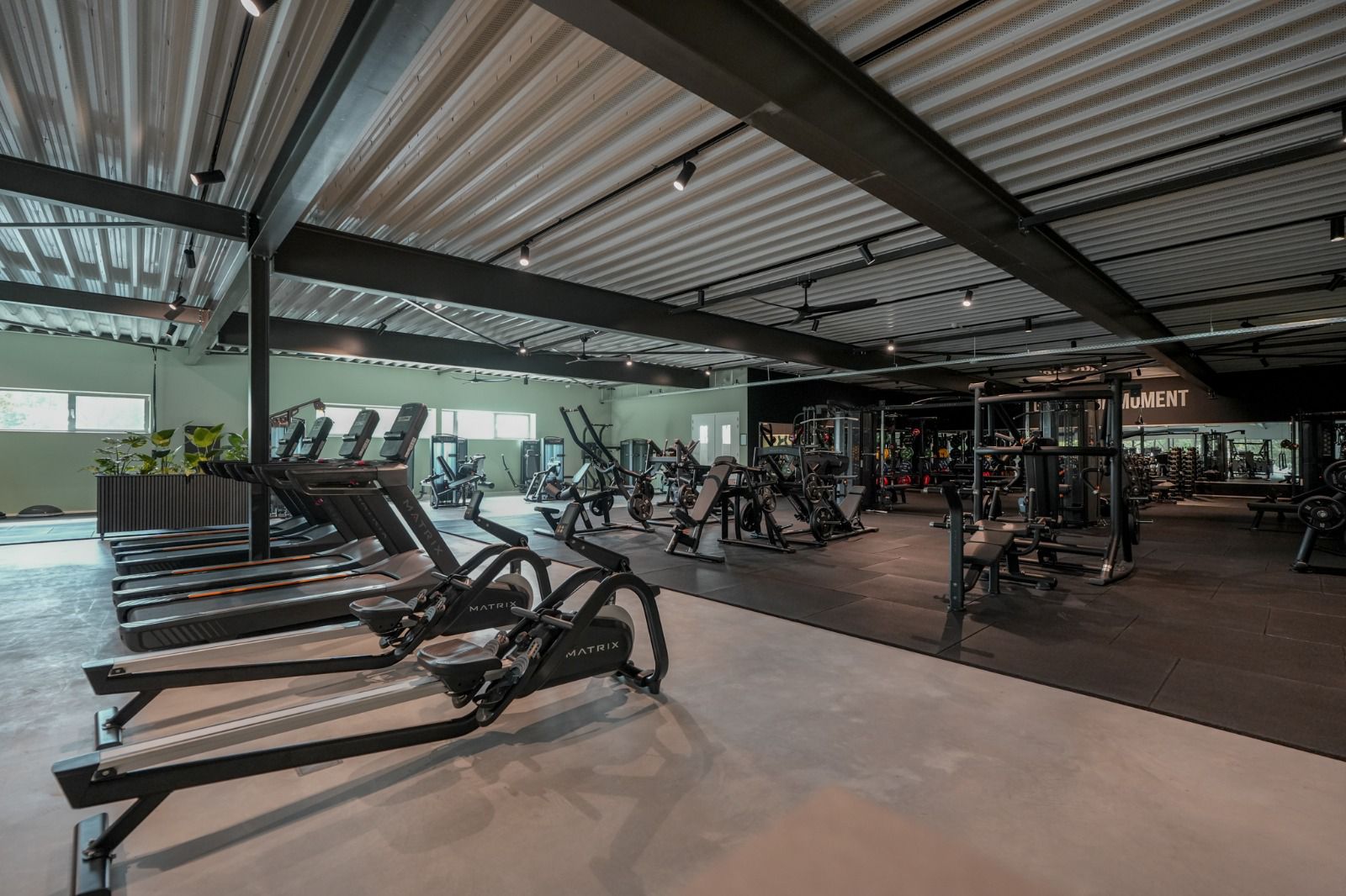 WhatsApp Image 2025-09-17 at 22.02.14 (6)