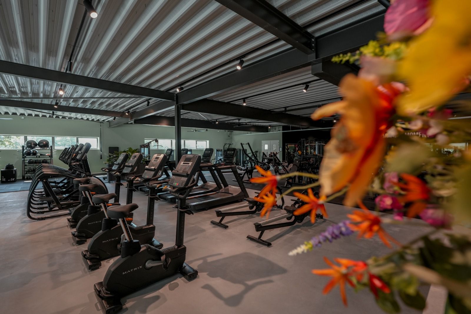 WhatsApp Image 2025-09-17 at 22.02.15 (7)