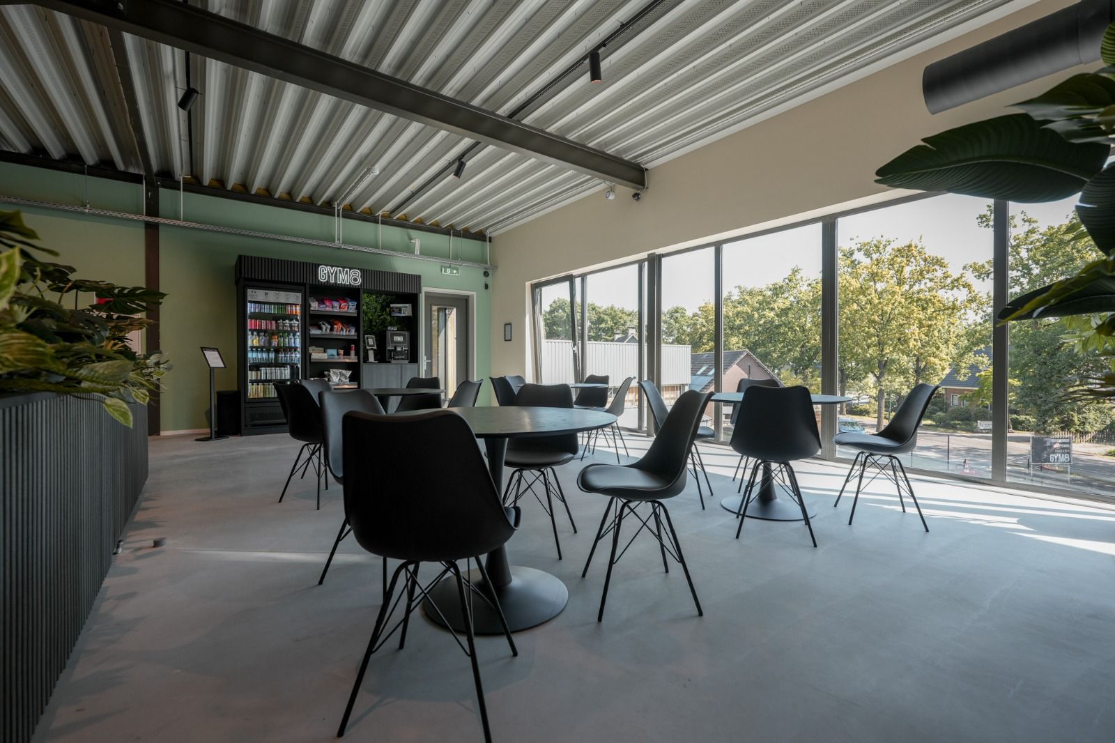 WhatsApp Image 2025-09-17 at 22.02.15 (8)